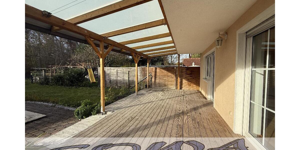 Einzugsbereit! Zentrumsnahes Einfamilienhaus mit guter Raumaufteilung und einer großen Garage im Englischen Garten in Neuburg - Ein Objekt von Ihrem Immobilienpartner SOWA Immobilien und Finanzen - Einfamilienhaus Neuburg an der Donau | Angebot:24192269