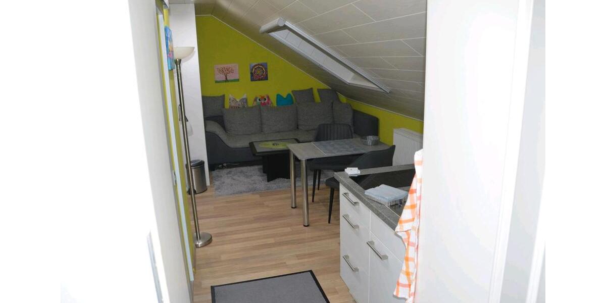 Dachgeschoßwohnung Denkendorf - 1 Zimmer, 30 m&sup2;, 650&euro; | Angebot:26323445