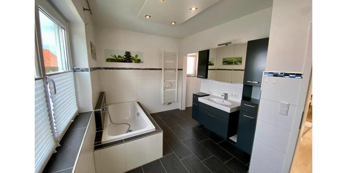 Etagenwohnung Neustadt an der Donau - 3 Zimmer, 96 m&sup2;, 326.000&euro; | Angebot:25995713