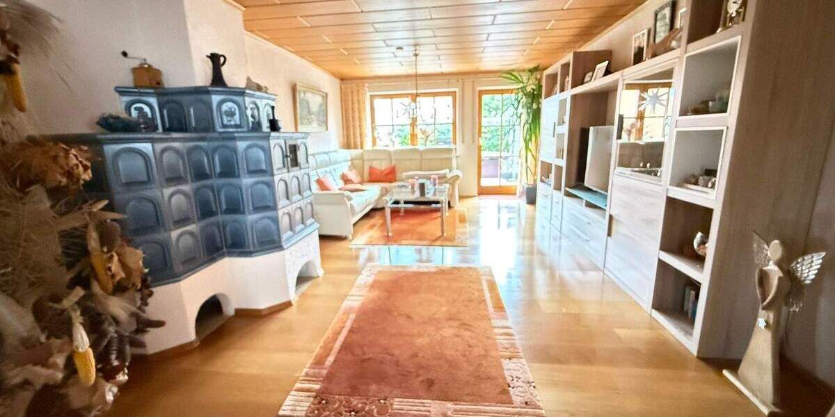 Mehrfamilienhaus, Wohnhaus Neuburg an der Donau Heinrichsheim - 6 Zimmer, 208 m&sup2;, 719.000&euro; | Angebot:25729938