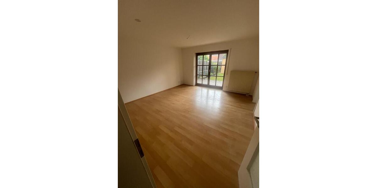 Erdgeschoßwohnung Ingolstadt Münchener Straße - 3 Zimmer, 70 m&sup2;, 315.000&euro; | Angebot:27271616