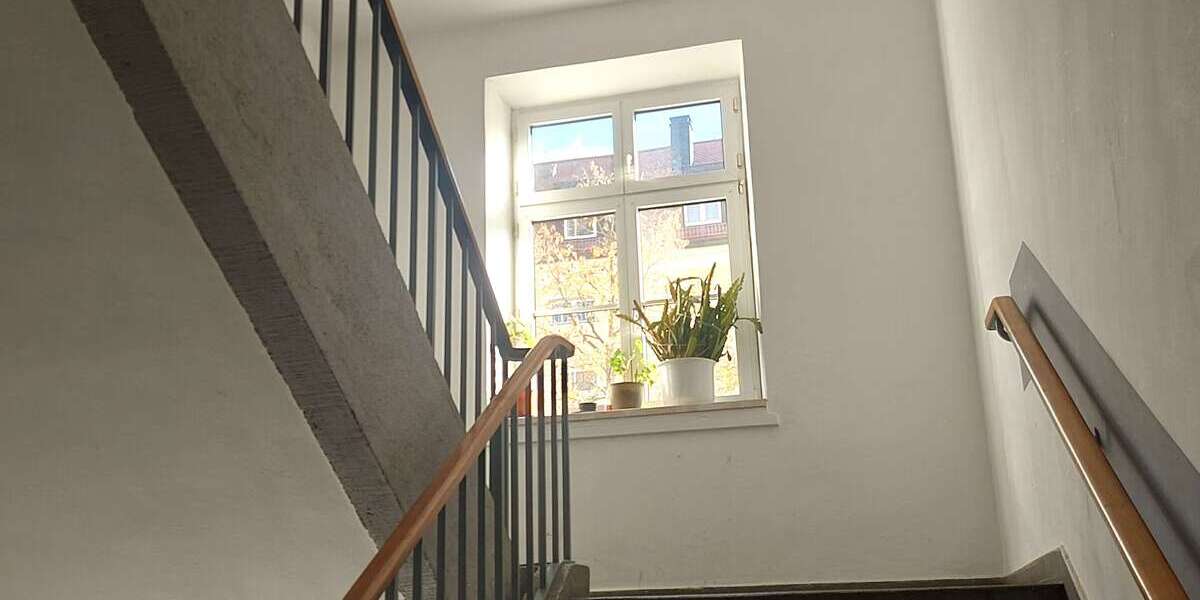 Etagenwohnung Ingolstadt Nordwest - 4 Zimmer, 148 m&sup2;, 350.000&euro; | Angebot:26073520