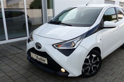 Toyota Aygo (X) 48.500 km 13.990 &euro; Bad Gögging 93333