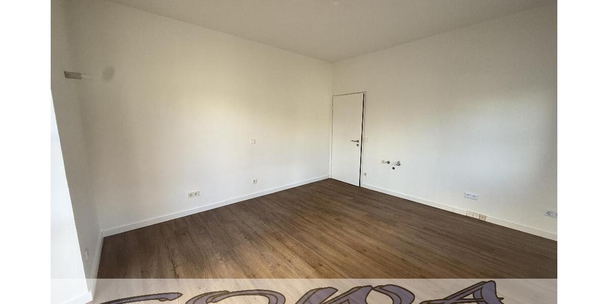 Sanierte 3 Zimmer Erdgeschoss Wohnung mit Balkon in Ehekirchen - Ein Objekt von Ihrem Immobilienpartner SOWA Immobilien und Finanzen - Erdgeschoßwohnung Ehekirchen | Angebot:25999669