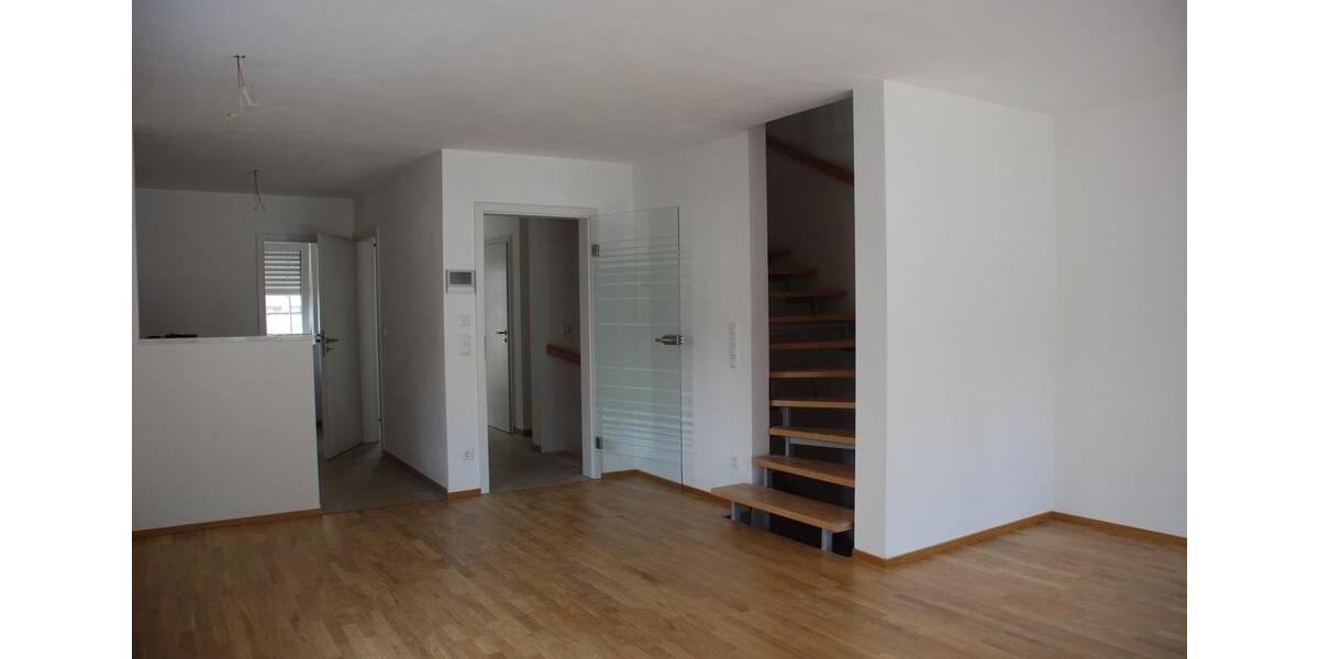 Doppelhaushälfte Ingolstadt - 5 Zimmer, 117 m&sup2;, 630.000&euro; | Angebot:27208871