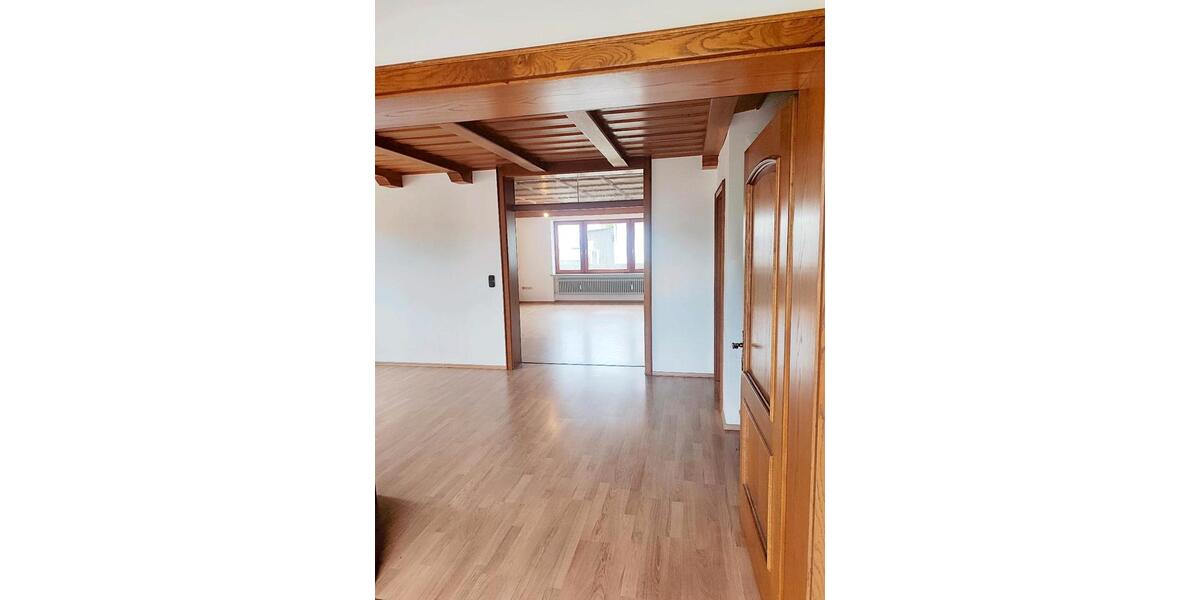 Doppelhaushälfte Neustadt an der Donau - 7 Zimmer, 156 m&sup2;, 429.000&euro; | Angebot:26618044