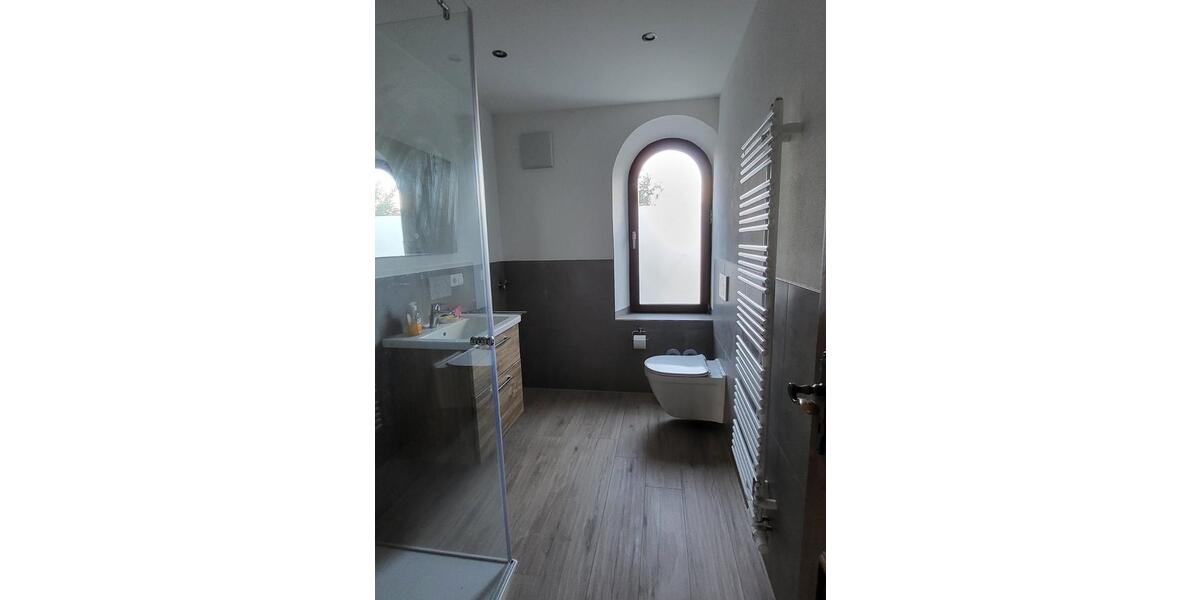 Erdgeschoßwohnung Mainburg - 2 Zimmer, 95 m&sup2;, 890&euro; | Angebot:25332294