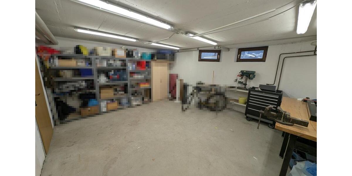 Dachgeschoßwohnung Ingolstadt Münchener Straße - 2.5 Zimmer, 65 m&sup2;, 980&euro; | Angebot:27611842