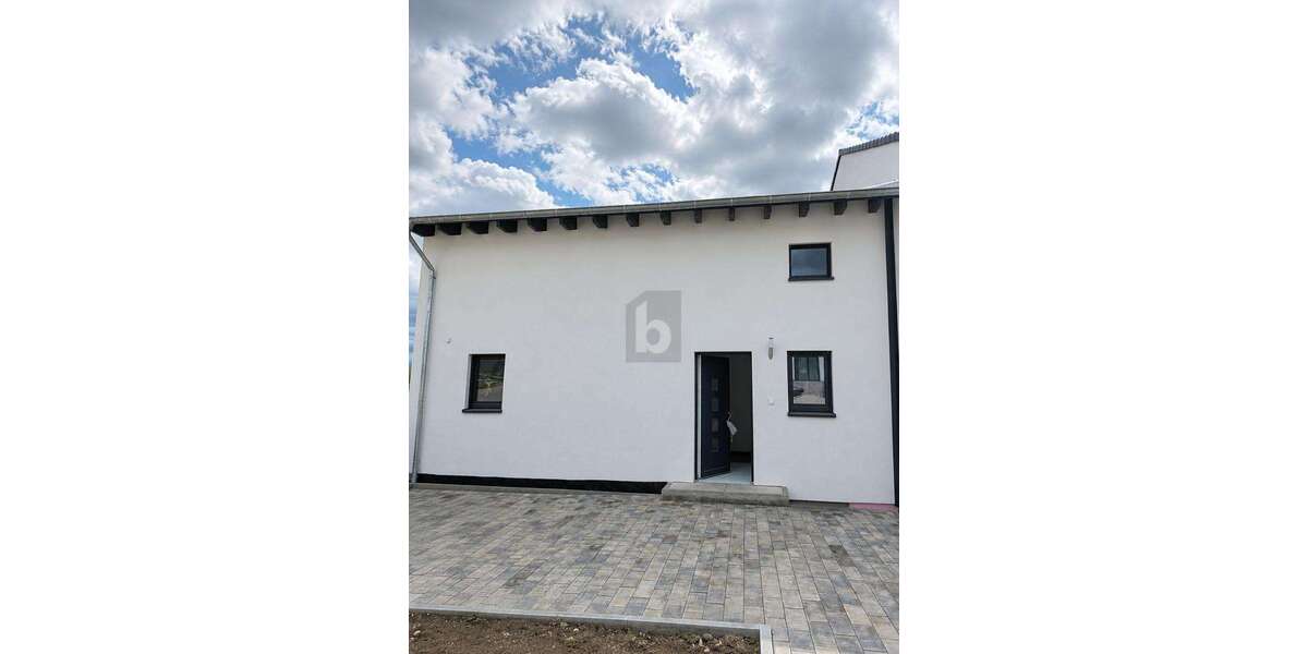 Einfamilienhaus Großmehring - 6 Zimmer, 180 m&sup2;, 2.500&euro; | Angebot:26610861