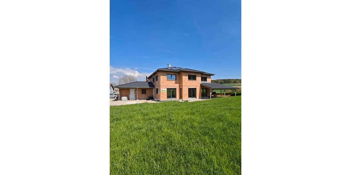 Etagenwohnung Neuburg an der Donau - 3 Zimmer, 95 m&sup2;, 1.045&euro; | Angebot:26413733