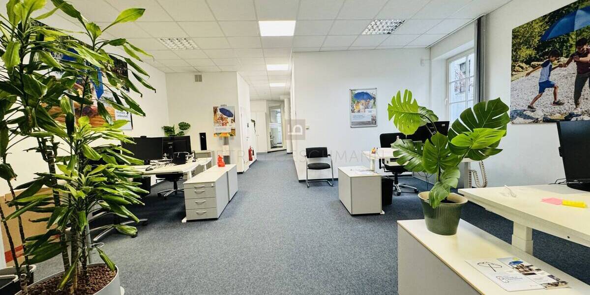 Gewerbeobjekt Ingolstadt - 3 Zimmer, 4.130&euro; | Angebot:26572772