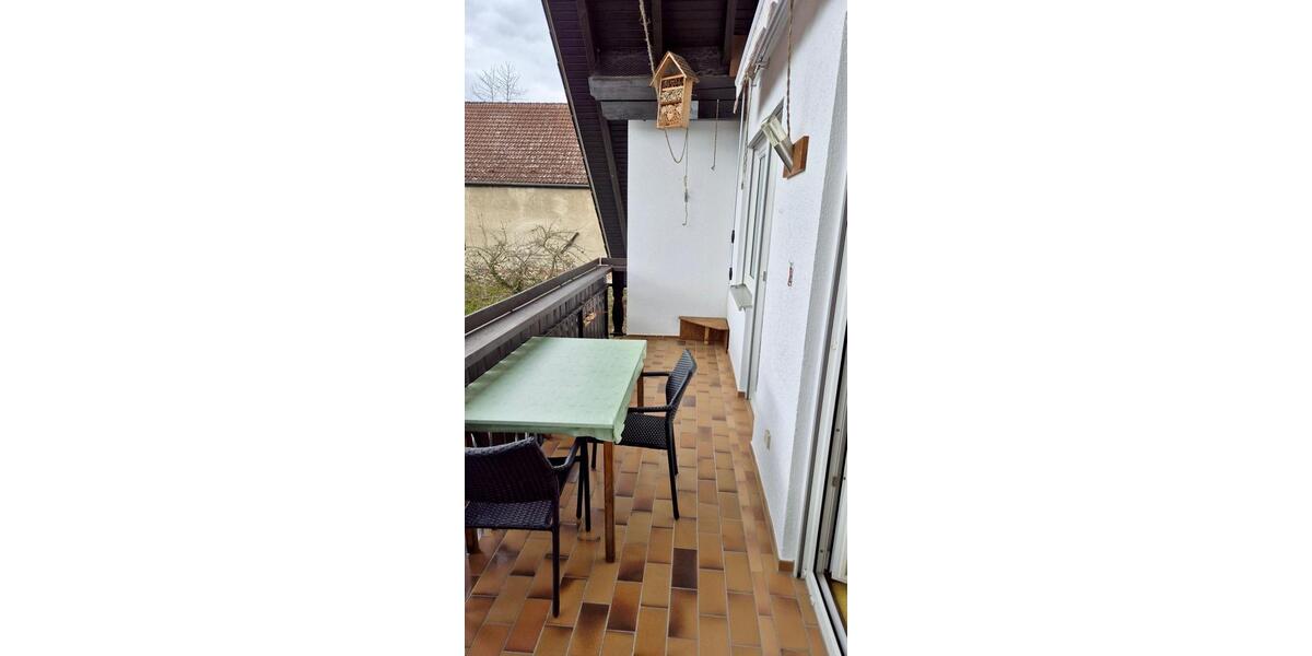 Dachgeschoßwohnung Neuburg an der Donau - 4 Zimmer, 121 m&sup2;, 950&euro; | Angebot:26041339