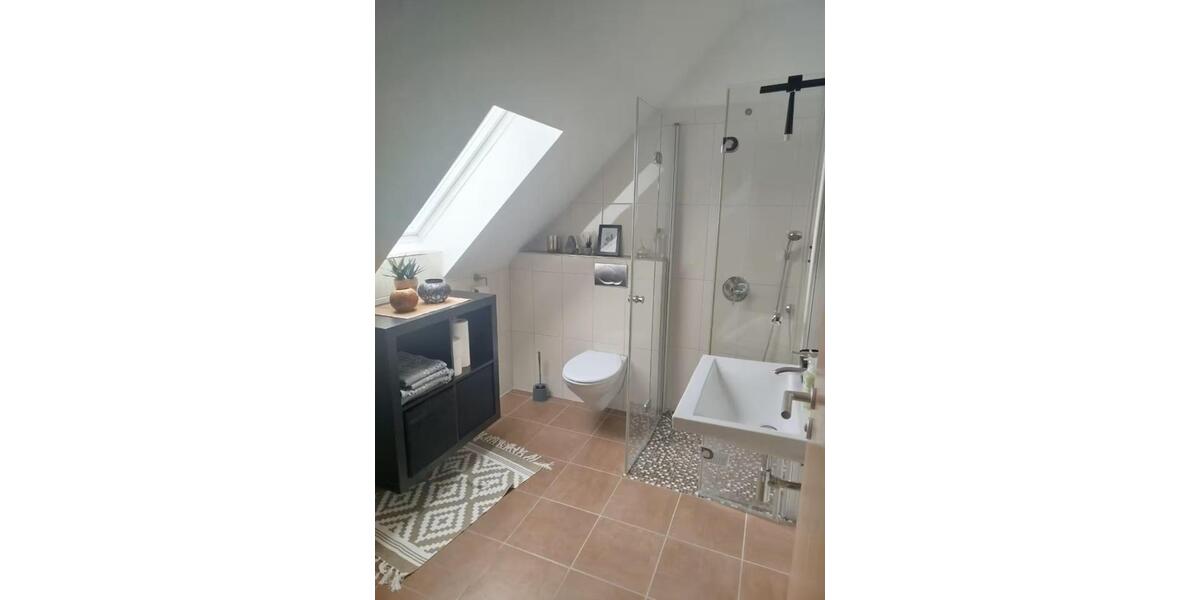 Dachgeschoßwohnung Mindelstetten - 1 Zimmer, 25 m&sup2;, 590&euro; | Angebot:25419236