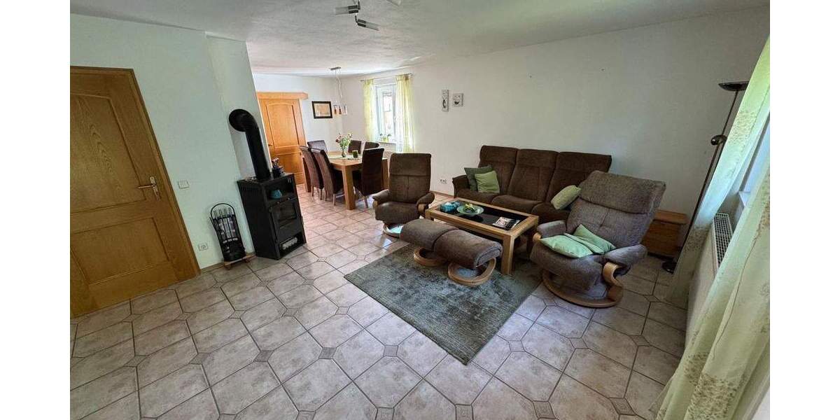 Doppelhaushälfte Oberstimm - 6 Zimmer, 198 m&sup2;, 555.000&euro; | Angebot:25755181