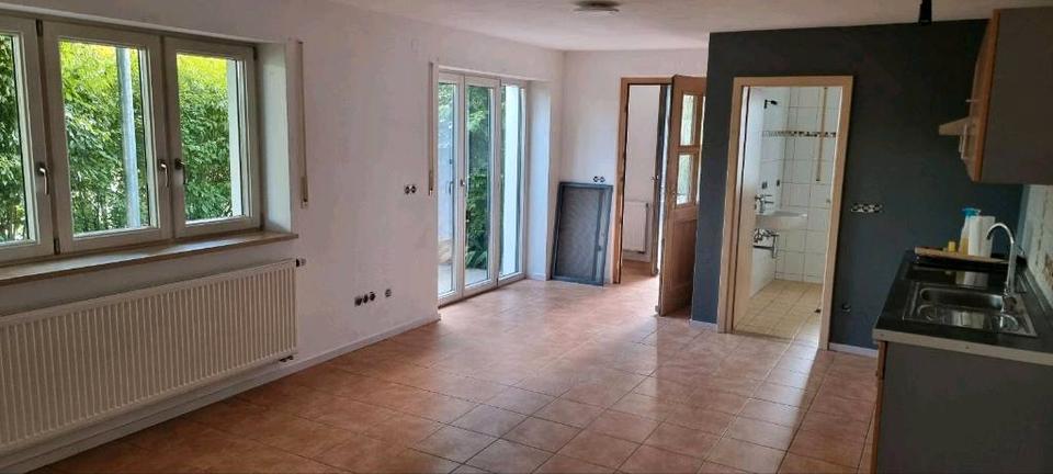 Etagenwohnung Pollenfeld - 1 Zimmer, 32 m&sup2;, 530&euro; | Angebot:26047319