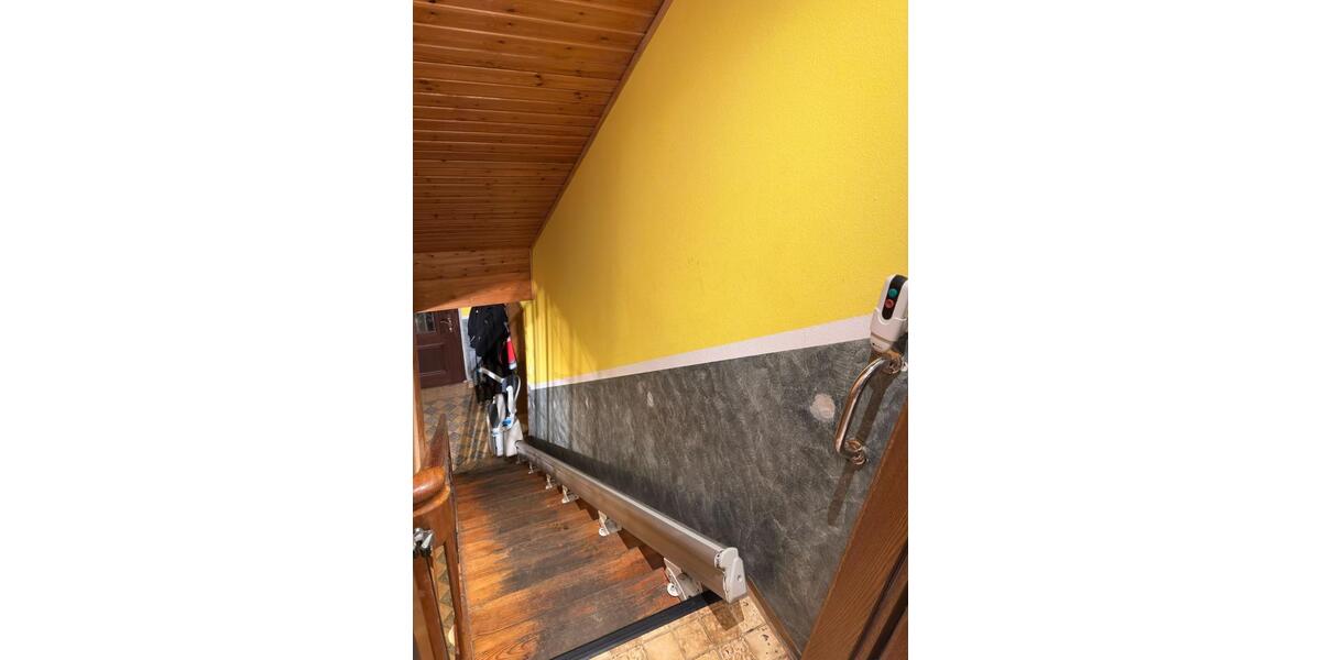 Einfamilienhaus Altmannstein - 7 Zimmer, 135 m&sup2;, 300.000&euro; | Angebot:24745303