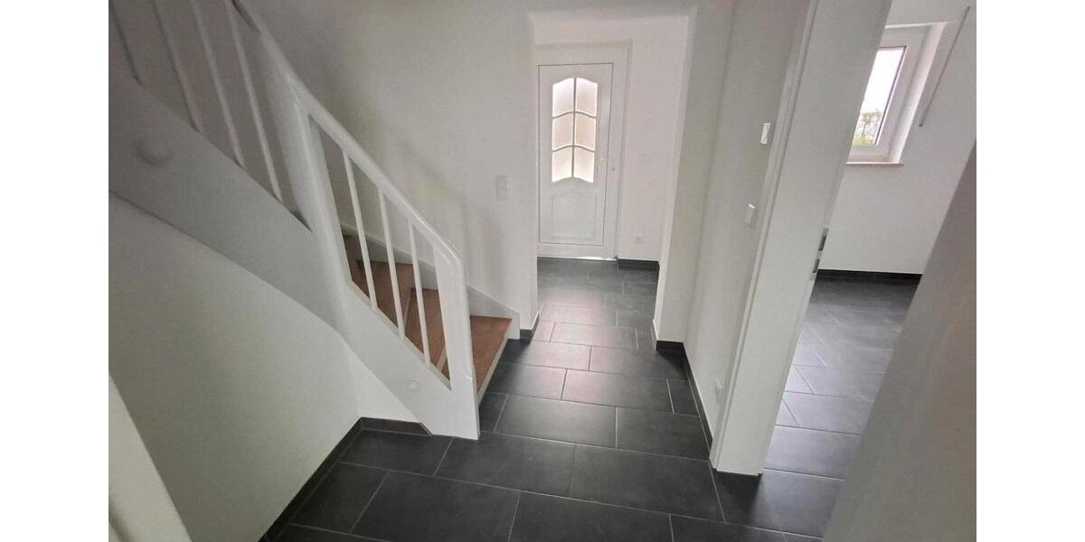 Reihenhaus Ingolstadt Nordost - 4 Zimmer, 109 m&sup2;, 619.000&euro; | Angebot:25592779