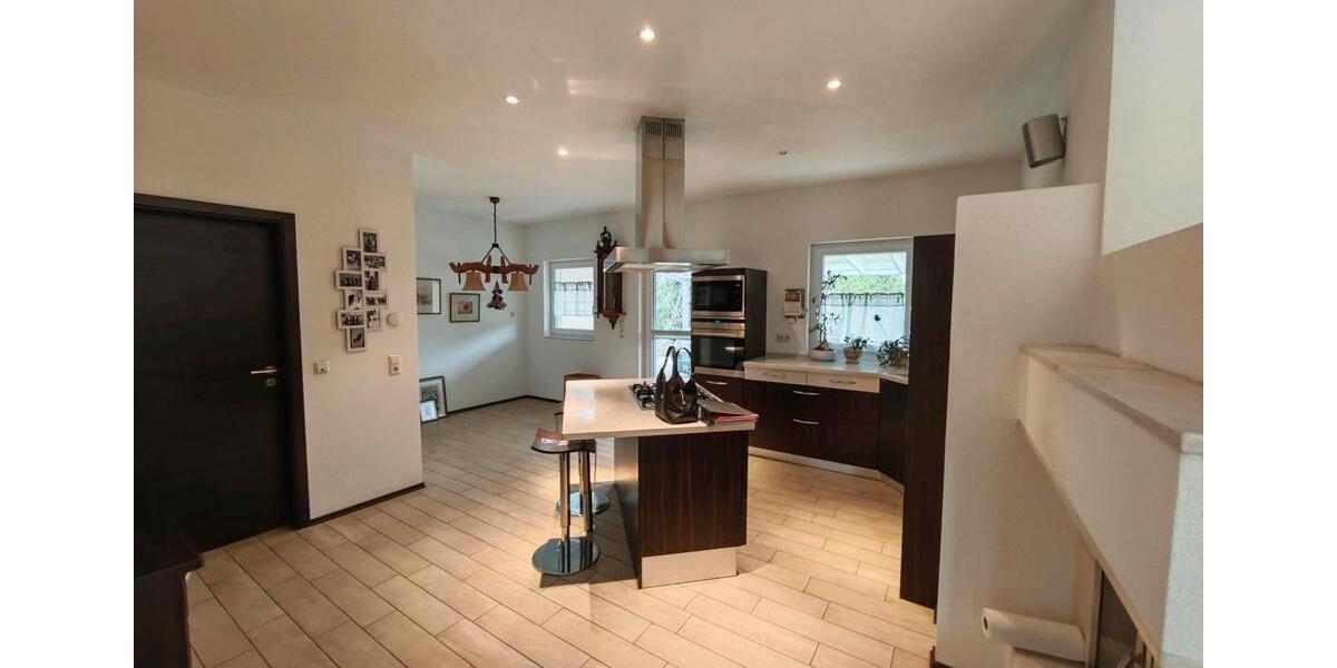 Einfamilienhaus Ehekirchen - 695.000&euro; | Angebot:25976557