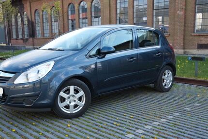 Opel Corsa 160.000 km 2.300 &euro; Waidhofen OT Wangen 86579