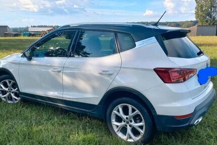 Seat Arona 32.021 km 19.500 &euro; Pfahldorf/Kipfenberg 85110