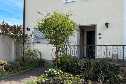 Haus Ingolstadt Friedrichshofen-Hollerstauden - 5 Zimmer, 102 m&sup2;, 550.000&euro; | Angebot:26227942