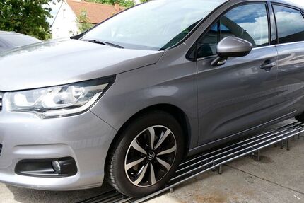 Citroen C4 72.253 km 9.500 &euro; Manching 85077