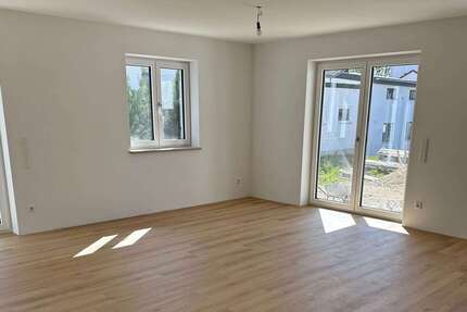 Wohnung Königsfeld Königsfeld - 3 Zimmer, 90 m&sup2;, 1.150&euro; | Angebot:26041175