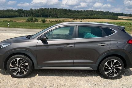 Hyundai TUCSON 74.123 km 17.800 &euro; Gaimersheim 85080
