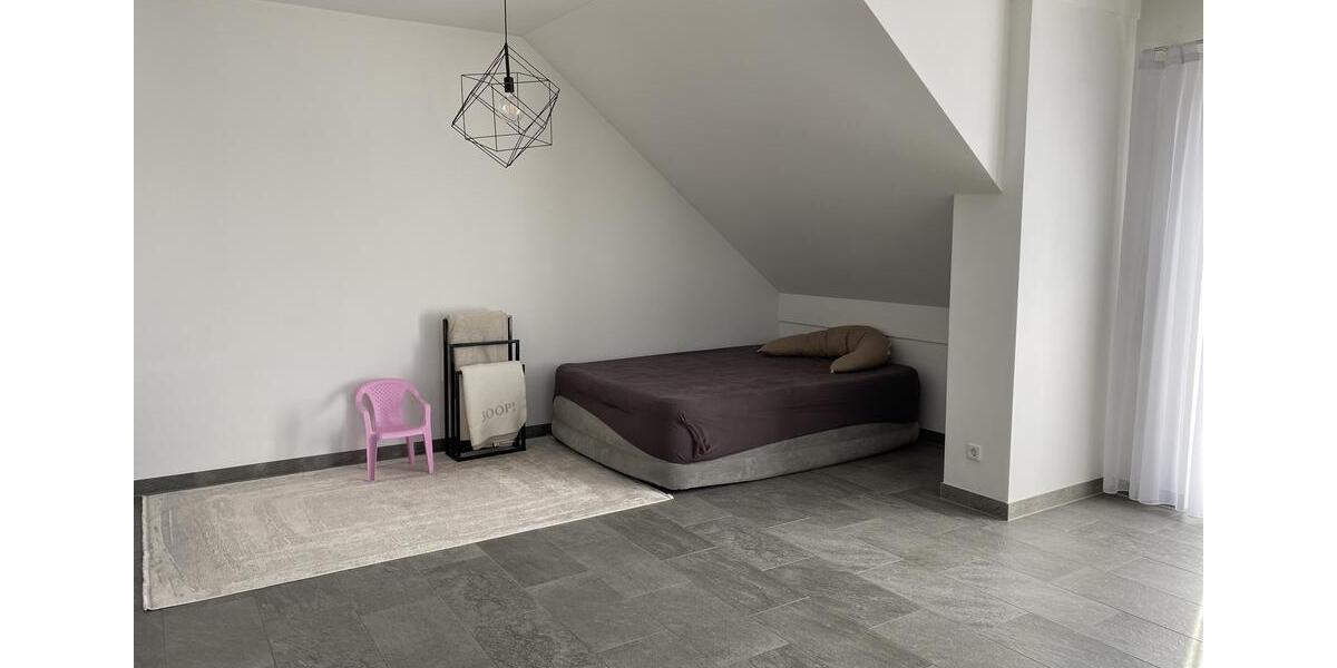 Dachgeschoßwohnung Vohburg an der Donau - 3 Zimmer, 89 m&sup2;, 970&euro; | Angebot:26364492