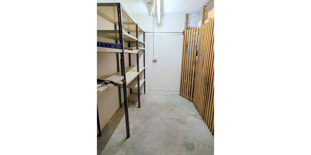 Etagenwohnung Ingolstadt Friedrichshofen-Hollerstauden - 3 Zimmer, 81 m&sup2;, 1.100&euro; | Angebot:26835511