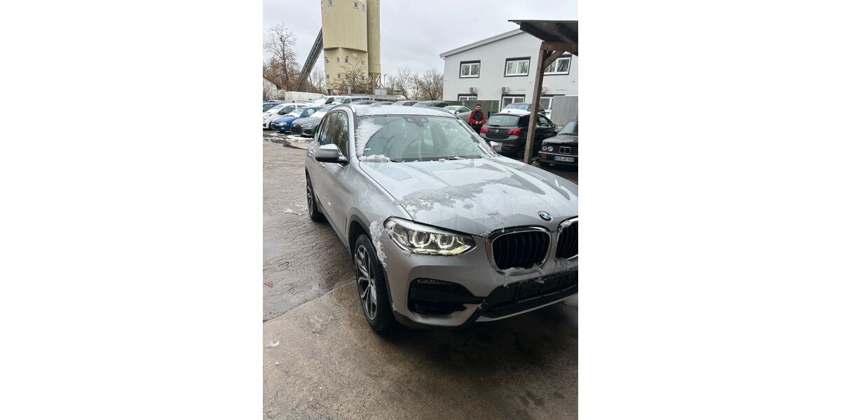 BMW X3 137.000 km 25.500 &euro; Neustadt an der Donau 93333