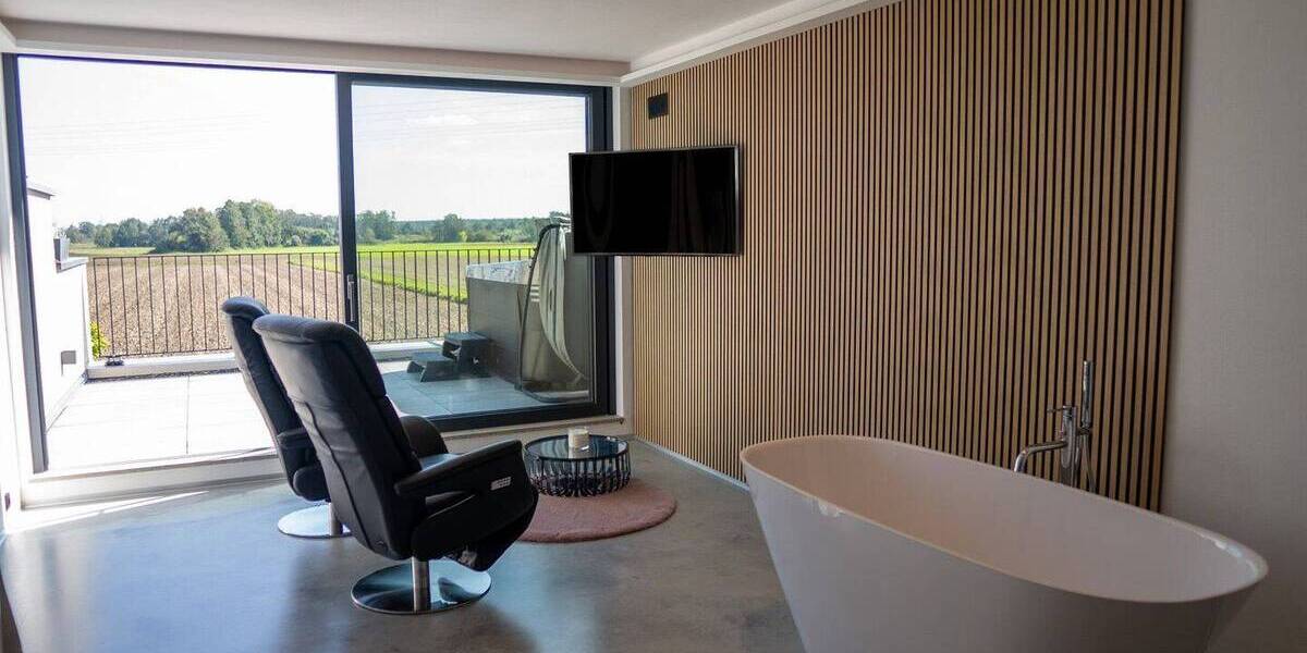 Mehrfamilienhaus, Wohnhaus Münchsmünster Oberwöhr - 6 Zimmer, 272 m&sup2;, 1.249.000&euro; | Angebot:25746634