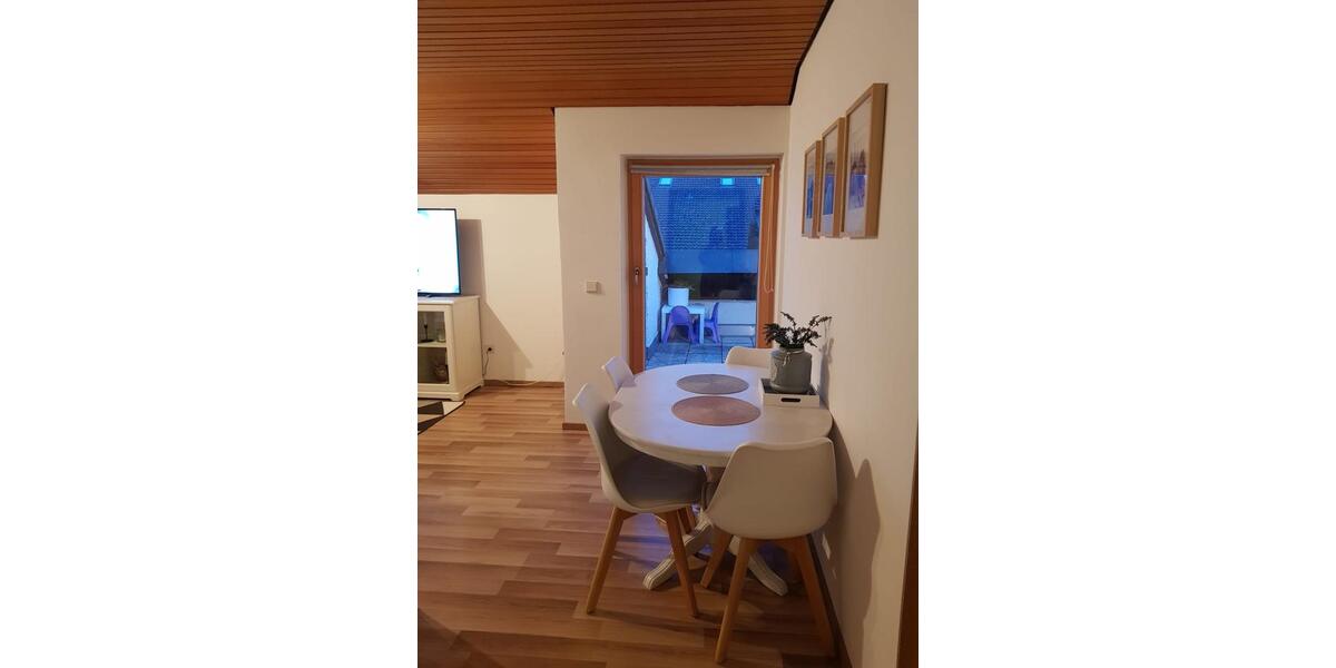 Einfamilienhaus Wettstetten - 10 Zimmer, 245 m&sup2;, 915.000&euro; | Angebot:26305290