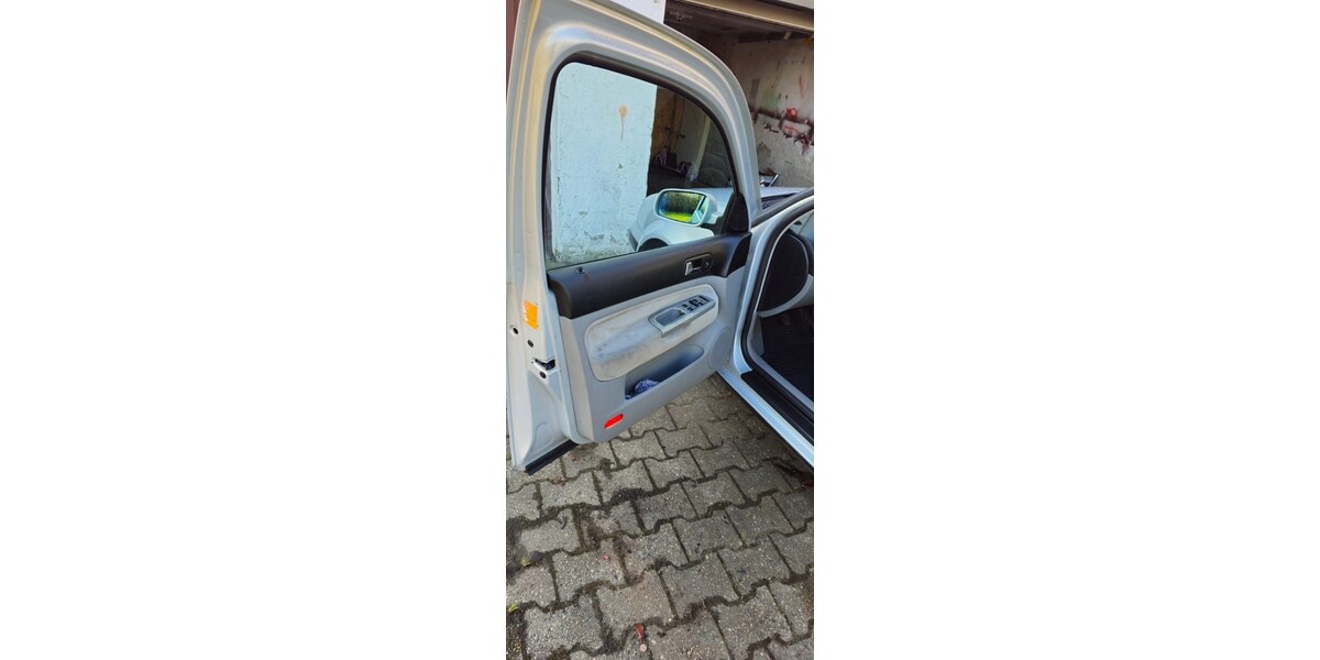 VW Golf 156.910 km 1.900 &euro; Karlshuld 86668